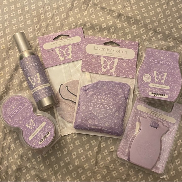Scentsy Other - Scentsy “Lavender Cotton” Bundle